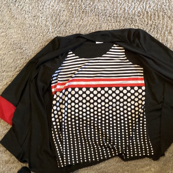 Libra blouse size S/P one piece blouse black  with polka dot attached tank. - Picture 2 of 4